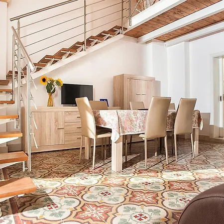 Daire Casa Via Dante