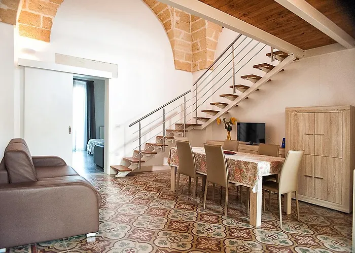 Casa Via Dante アパート レヴェラーノ